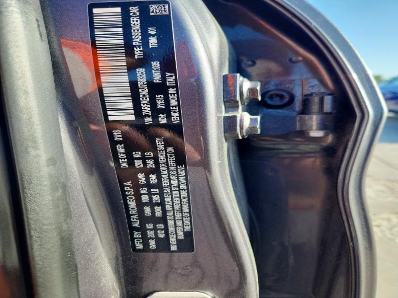 2018 ALFA ROMEO GIULIA TI 12