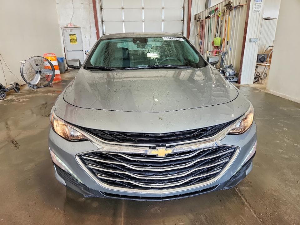 2025 CHEVROLET MALIBU LT 5