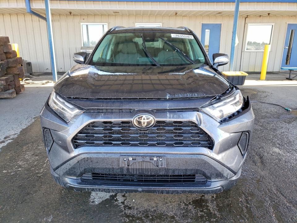 2025 TOYOTA RAV4 HYBRID XLE 5