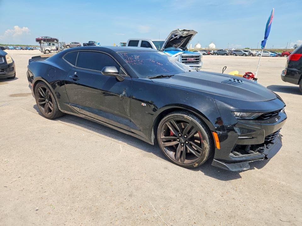 2022 CHEVROLET CAMARO LT1 4