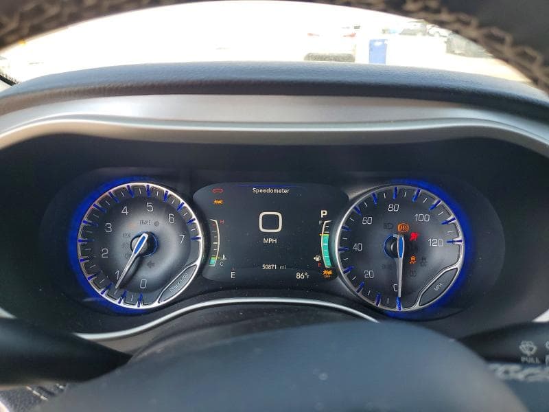 2022 CHRYSLER PACIFICA TOURING L 9