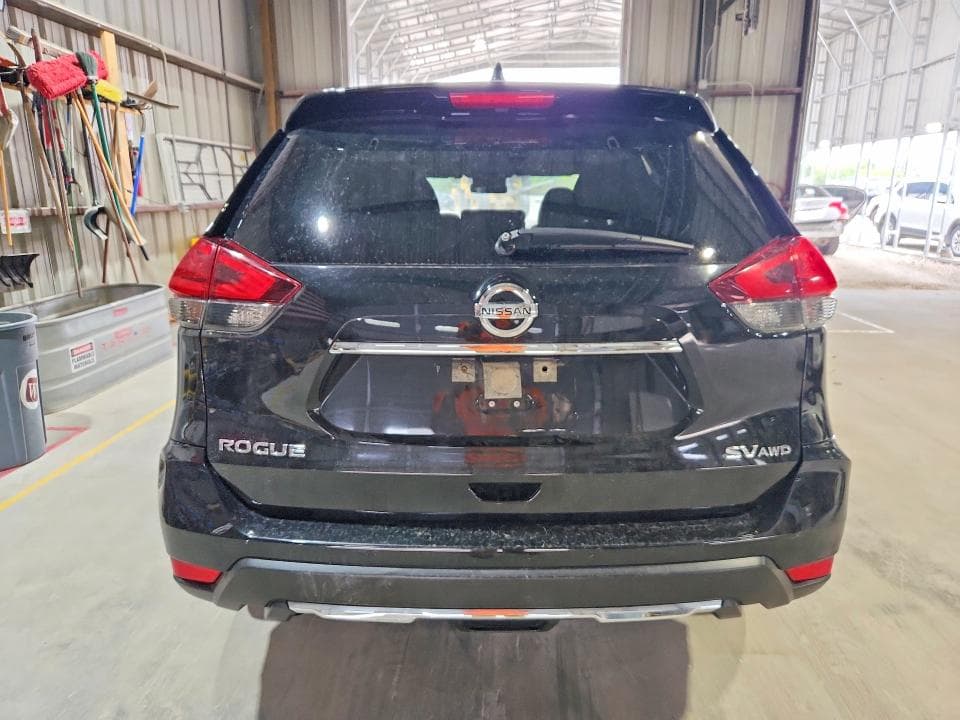 2017 NISSAN ROGUE SV 6
