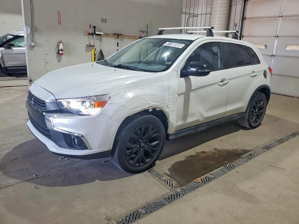 2017 MITSUBISHI OUTLANDER SPORT ES
