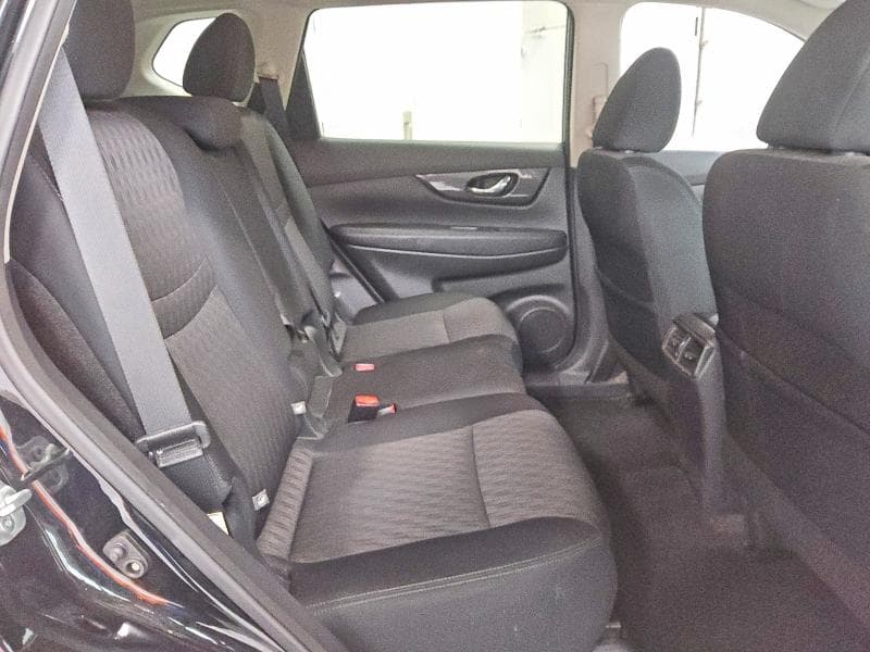 2018 NISSAN ROGUE SV 11