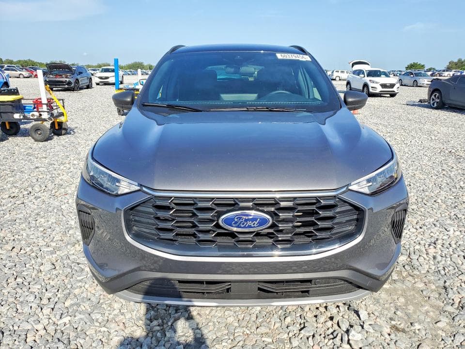 2025 FORD ESCAPE ST LINE 5