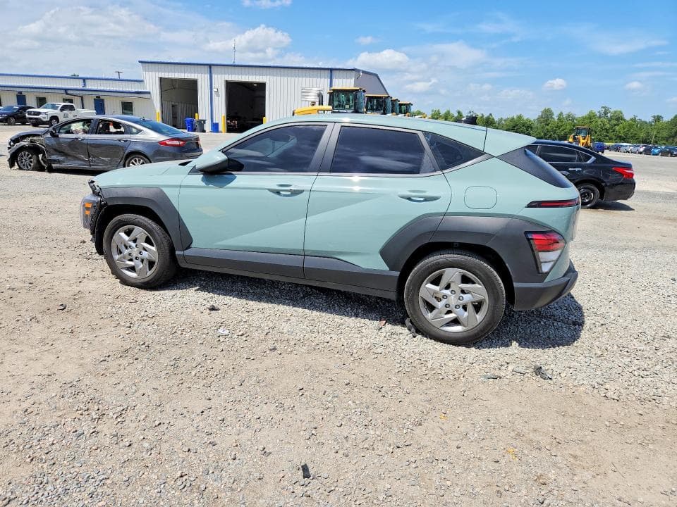 2025 HYUNDAI KONA SE 2