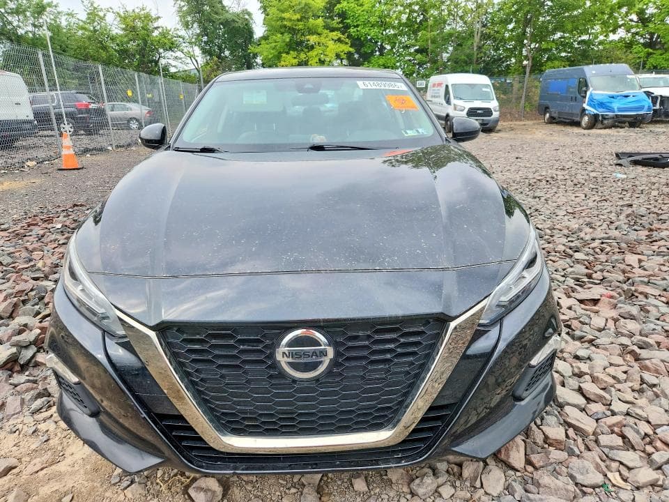 2021 NISSAN ALTIMA SR 5