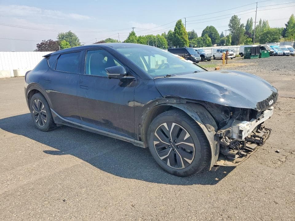 2022 KIA EV6 WIND 4