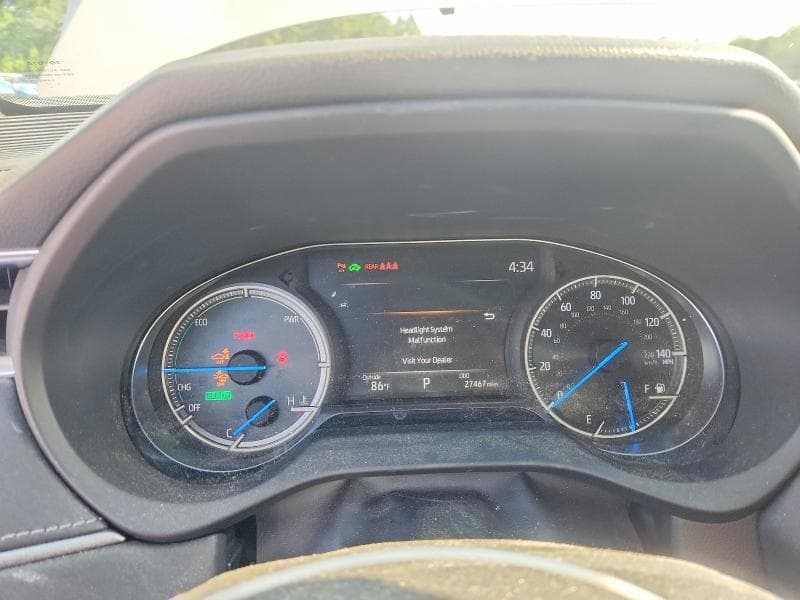 2024 TOYOTA VENZA XLE 9