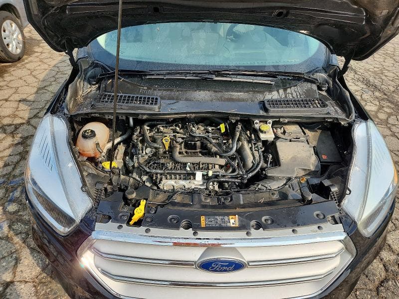 2019 FORD ESCAPE SE 12