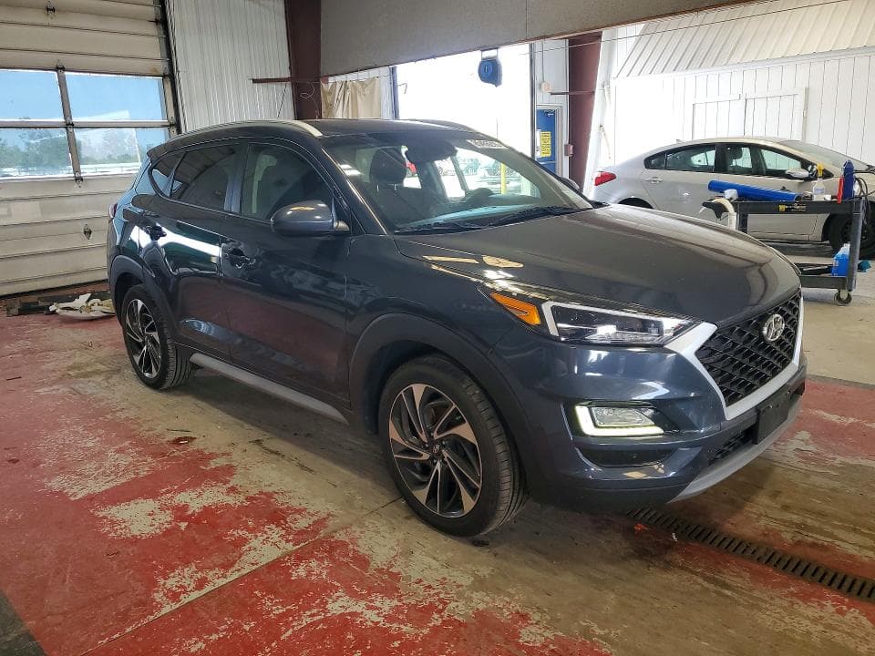 2020 HYUNDAI TUCSON SPORT 4