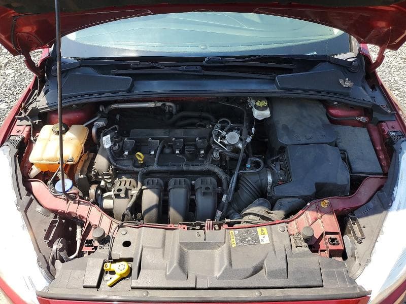 2017 FORD FOCUS SE 11