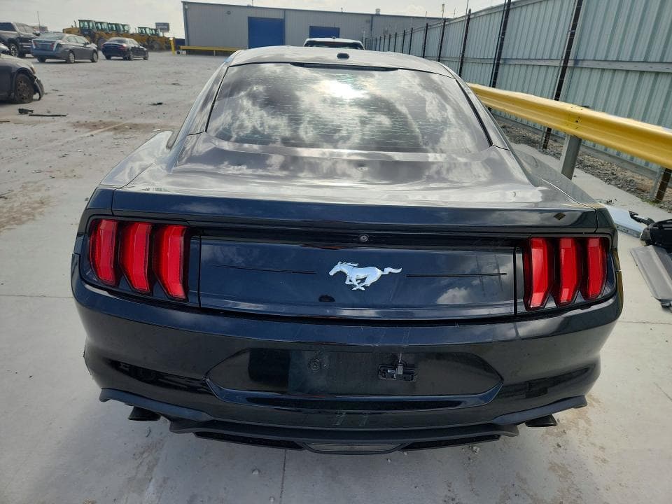 2019 FORD MUSTANG 6