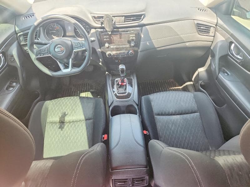 2017 NISSAN ROGUE S 8