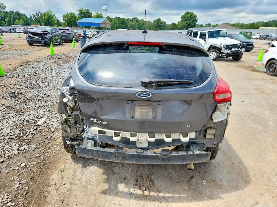 2017 FORD FOCUS 6