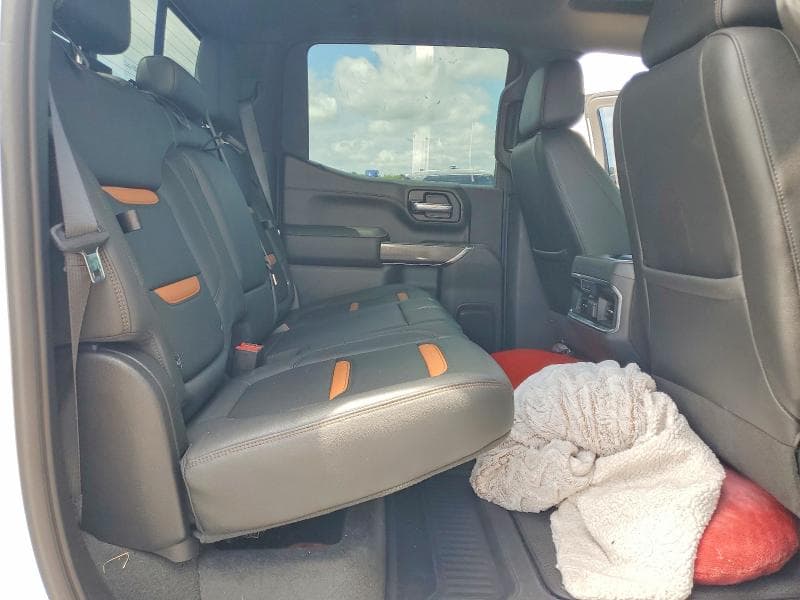 2021 GMC SIERRA K1500 AT4 10