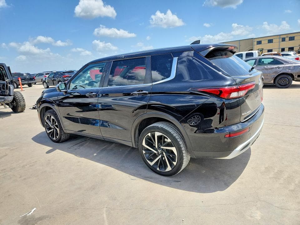 2022 MITSUBISHI OUTLANDER SE 2
