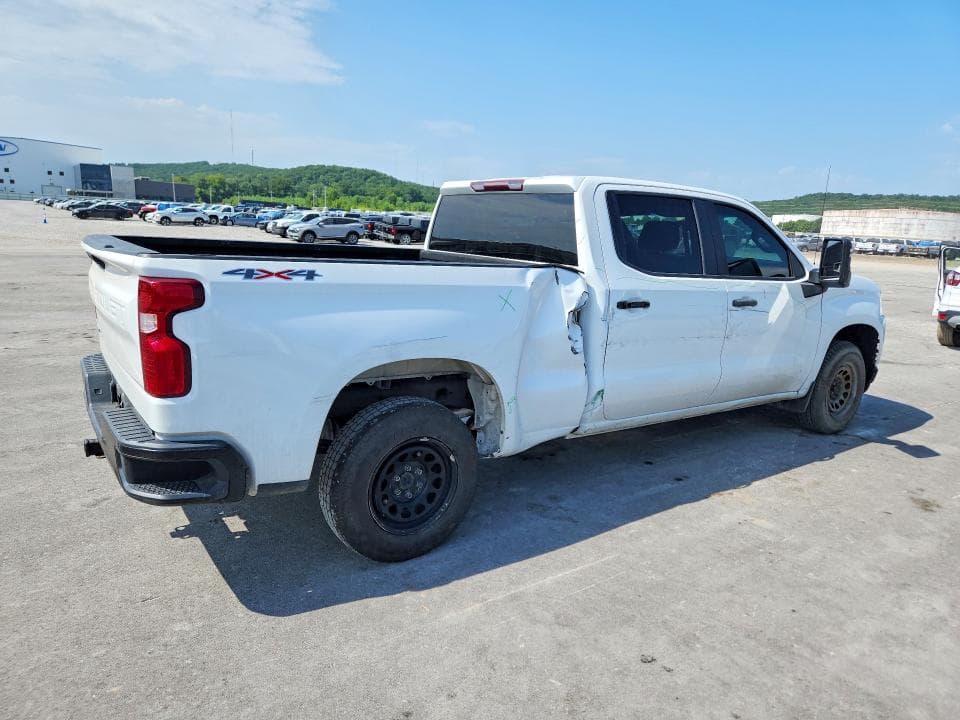 2021 CHEVROLET SILVERADO K1500 3