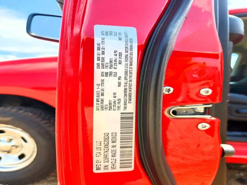 2022 RAM 1500 CLASSIC TRADESMAN 12