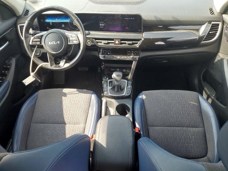 2024 KIA SELTOS S 8