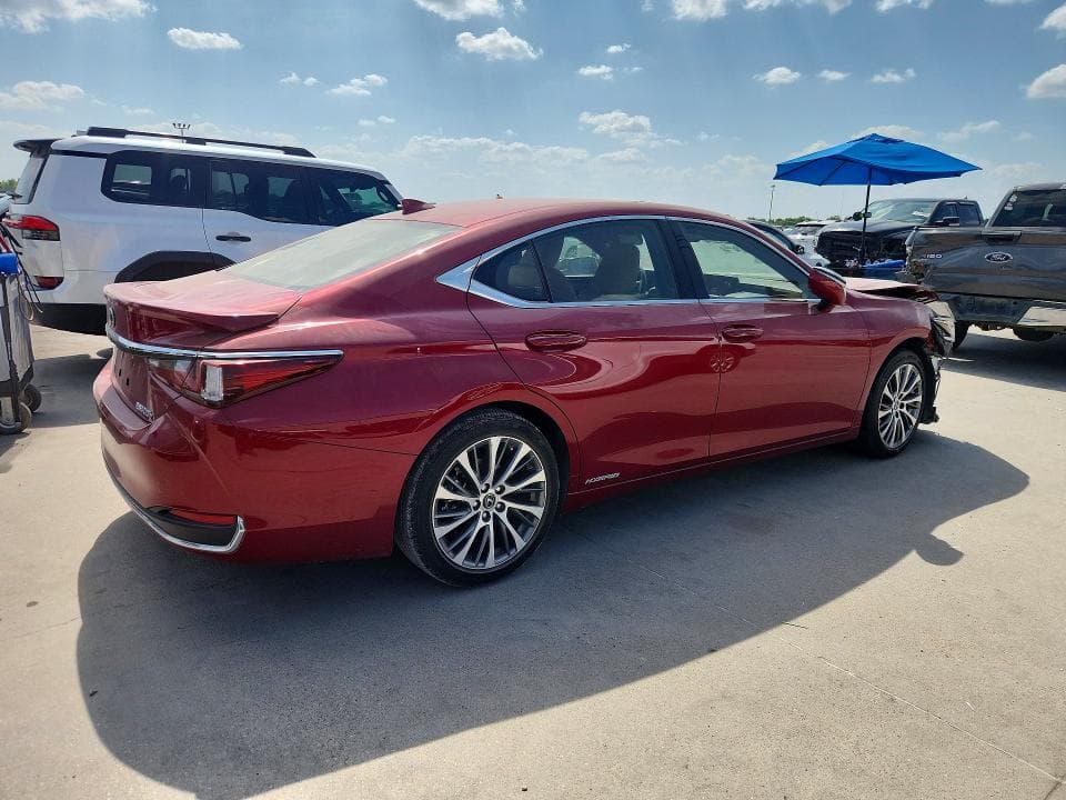 2019 LEXUS ES 300H 3