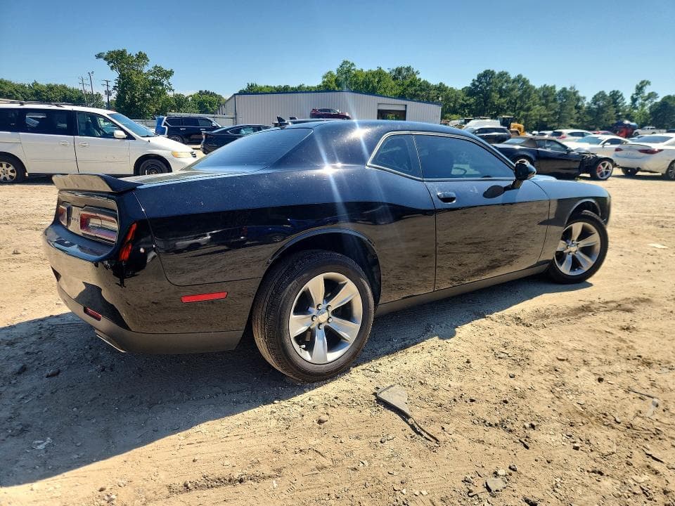 2019 DODGE CHALLENGER SXT 3