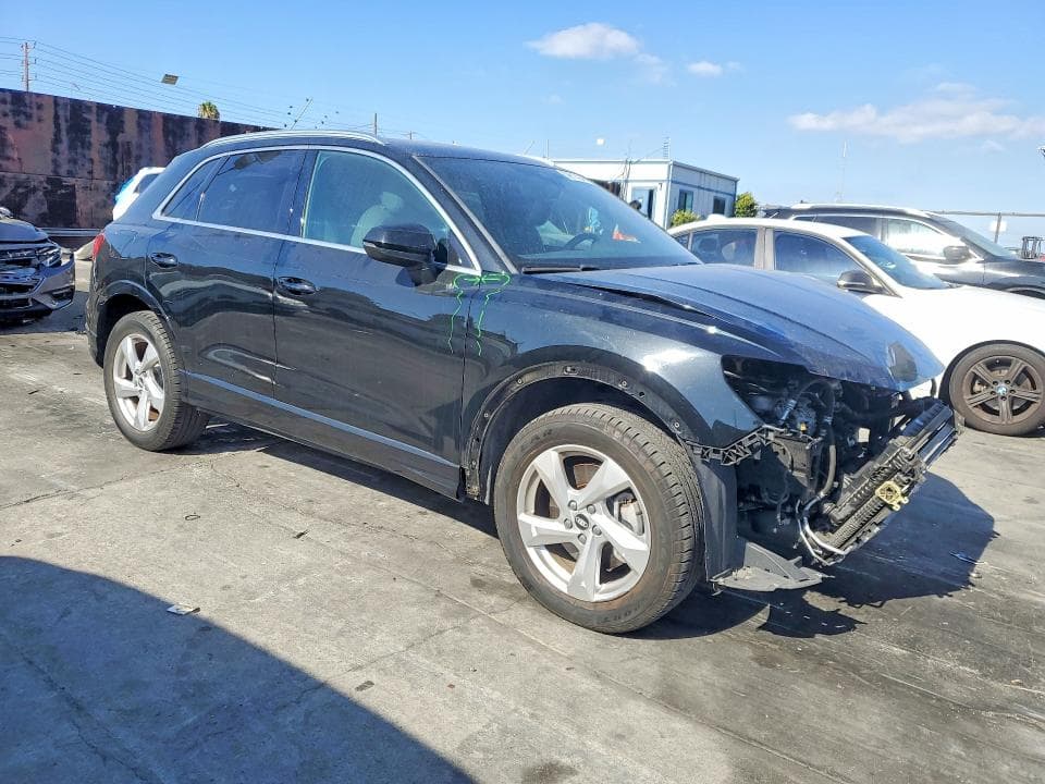 2022 AUDI Q3 PREMIUM 40 4