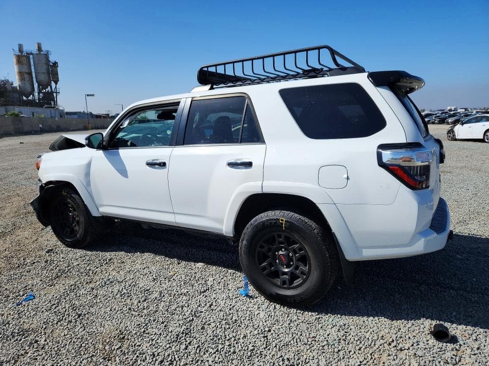 2021 TOYOTA 4RUNNER VENTURE EDITION 2