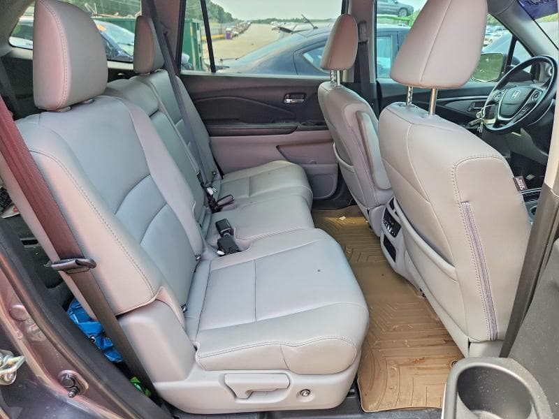 2017 HONDA PILOT EXL 11