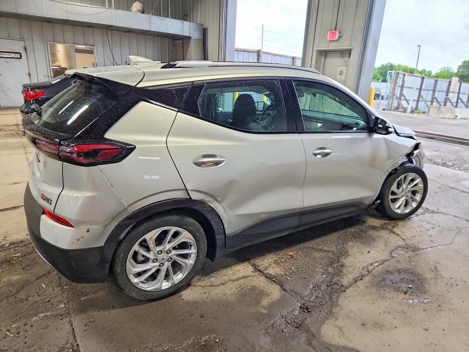 2023 CHEVROLET BOLT EUV LT 3