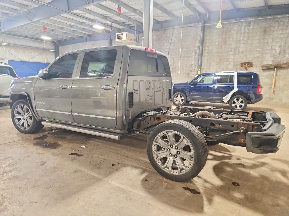 2018 GMC SIERRA K1500 DENALI 2