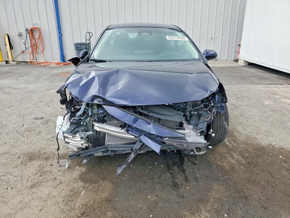 2026 TOYOTA COROLLA LE 5