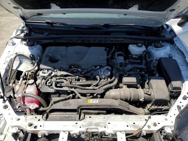 2025 TOYOTA CAMRY XSE 11