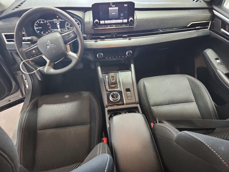 2022 MITSUBISHI OUTLANDER ES 8