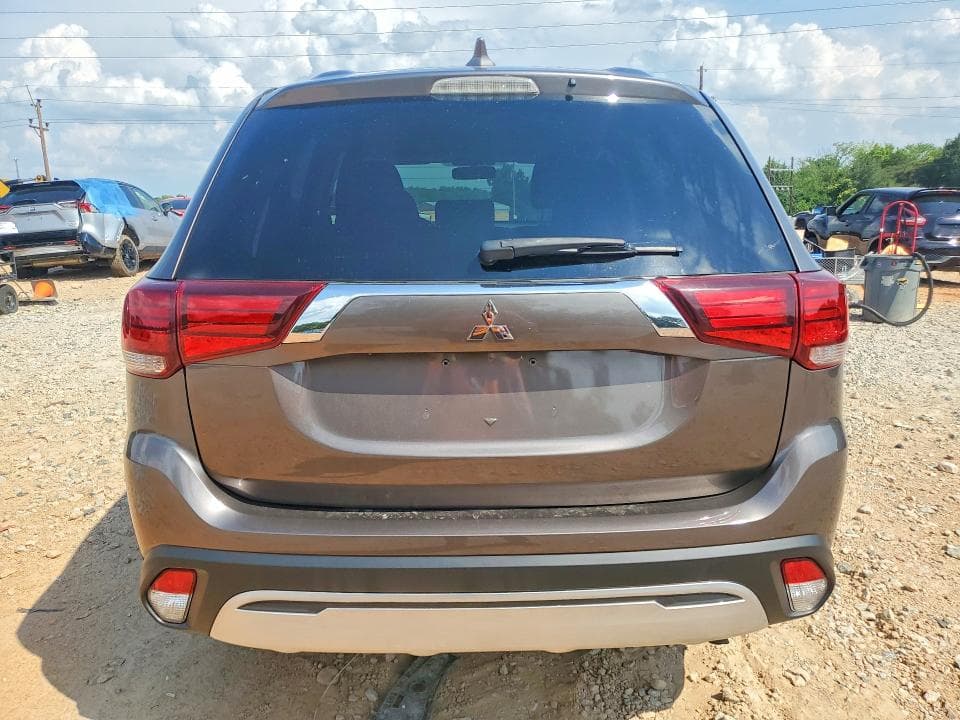 2020 MITSUBISHI OUTLANDER ES 6