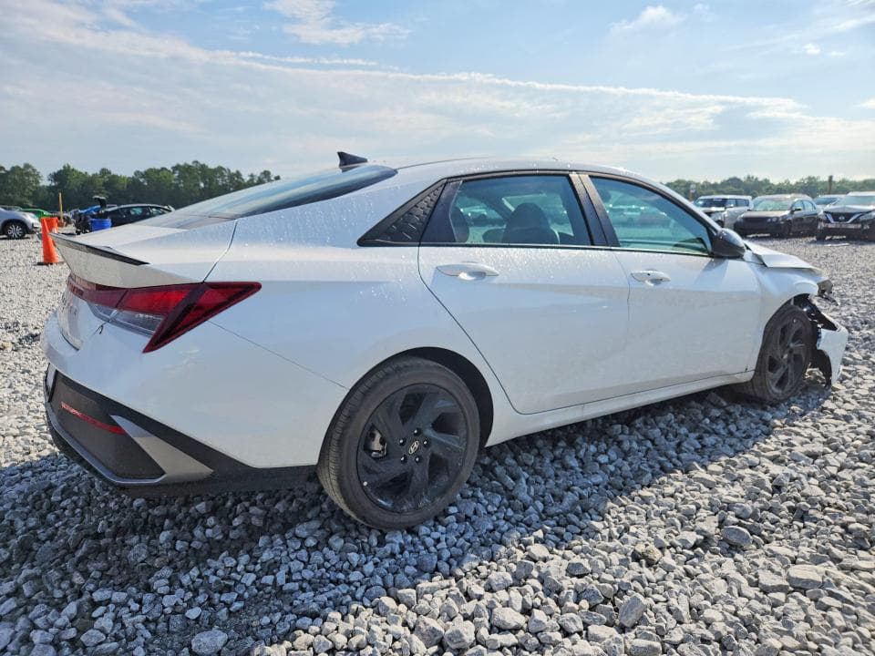 2026 HYUNDAI ELANTRA SEL SPORT 3