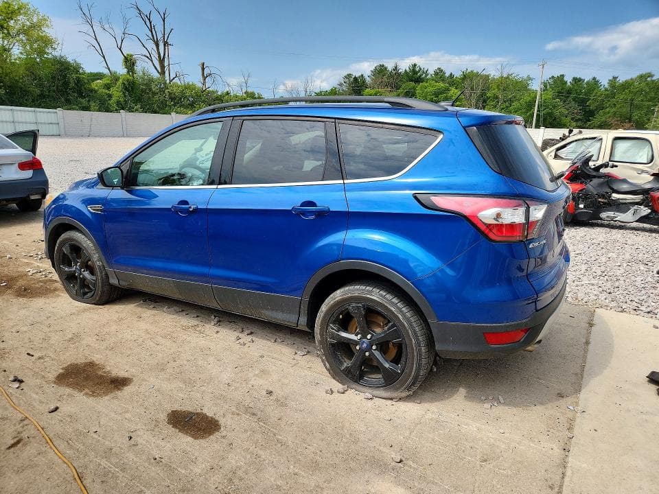 2017 FORD ESCAPE SE 2