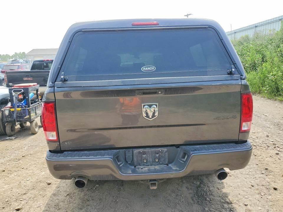 2018 RAM 1500 ST 6
