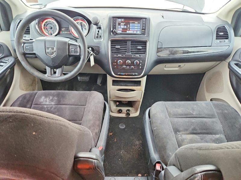 2017 DODGE GRAND CARAVAN SE 8