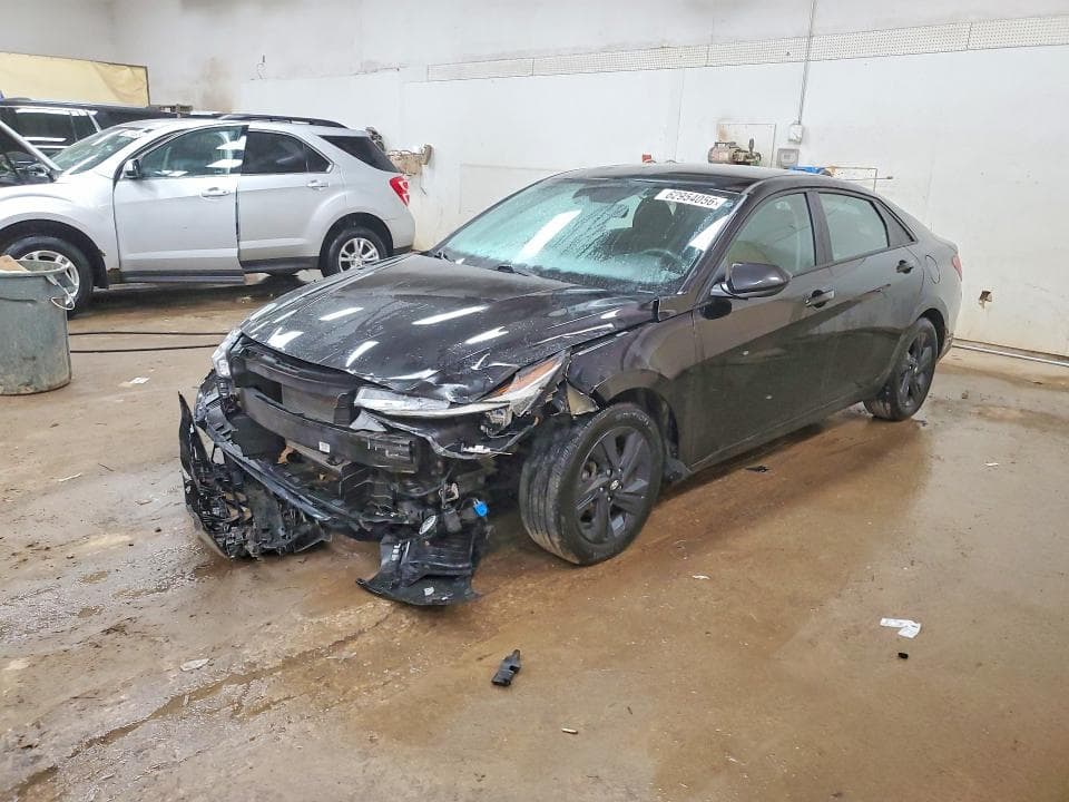 2023 HYUNDAI ELANTRA SEL - 1