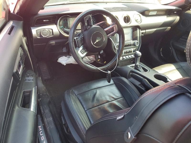 2019 FORD MUSTANG 8