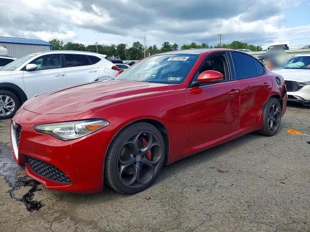 2018 ALFA ROMEO GIULIA TI Q4 - 1