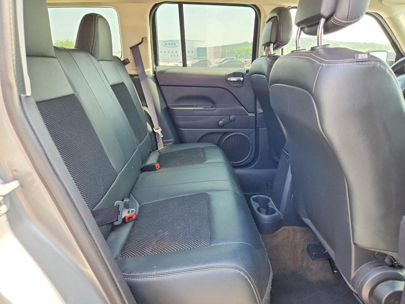2017 JEEP PATRIOT SPORT 10