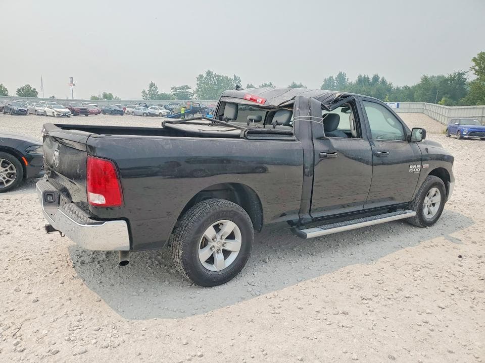2020 RAM 1500 CLASSIC SLT 3