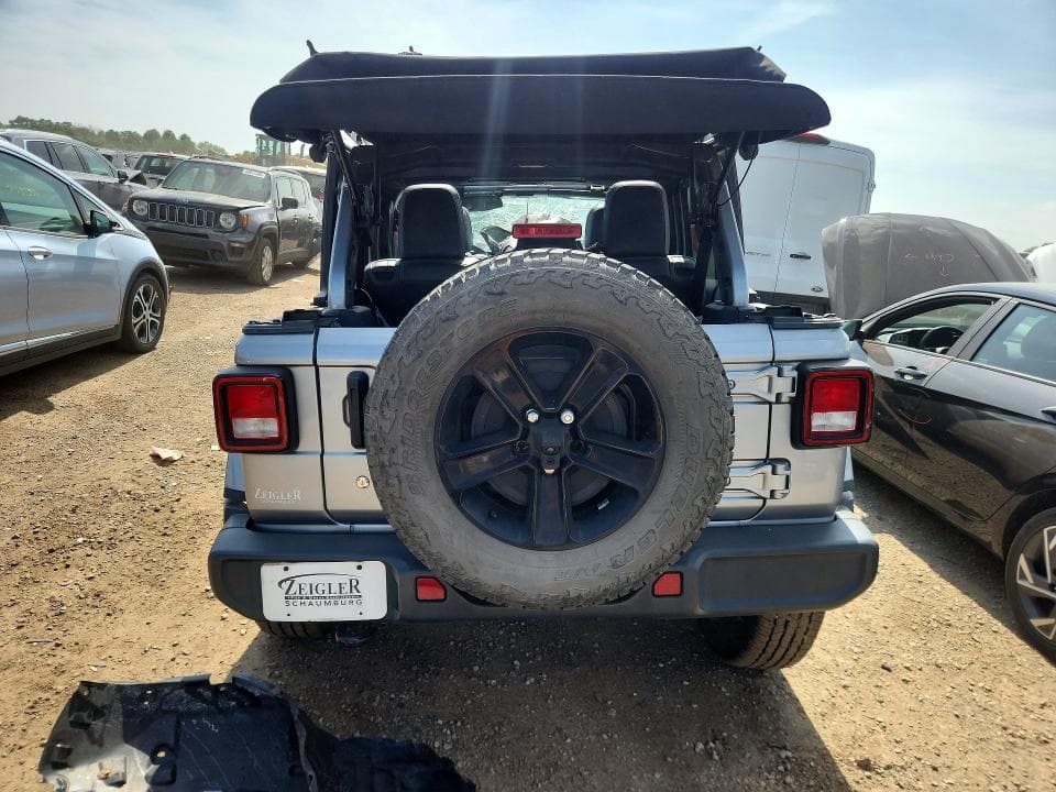 2020 JEEP WRANGLER UNLIMITED SAHARA 6