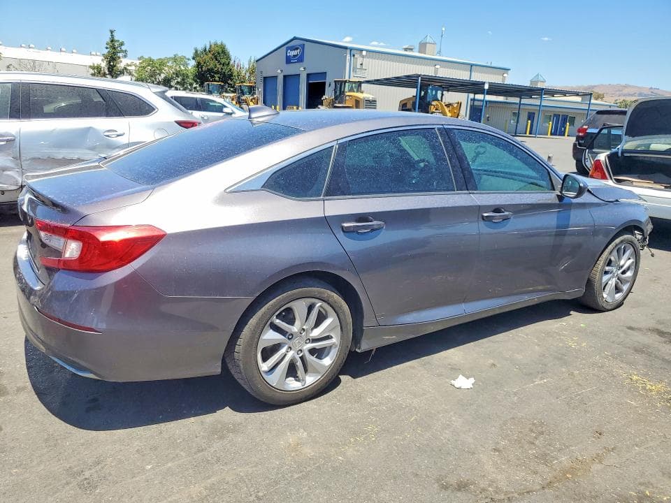 2018 HONDA ACCORD LX 3