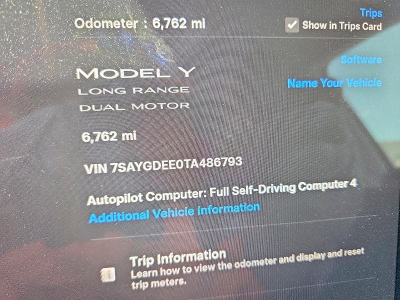 2026 TESLA MODEL Y 9