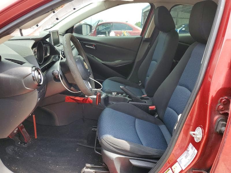 2017 TOYOTA YARIS IA BASE 7