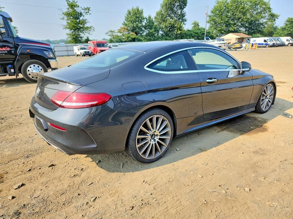 2019 MERCEDES-BENZ C 300 3