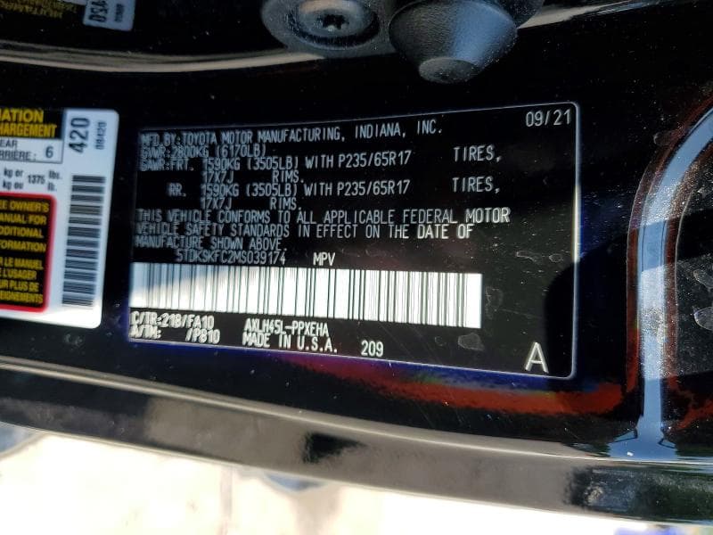 2021 TOYOTA SIENNA LE 14